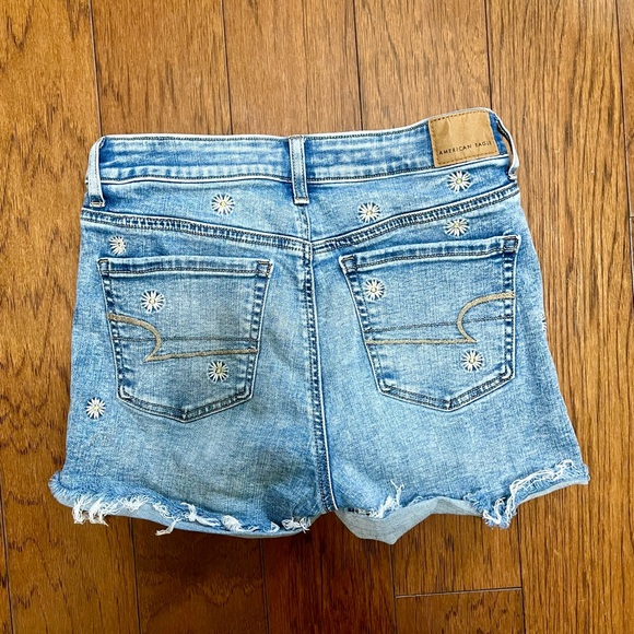American Eagle Outfitters Shorts | Daisy denim shorts - Picture 4 of 4